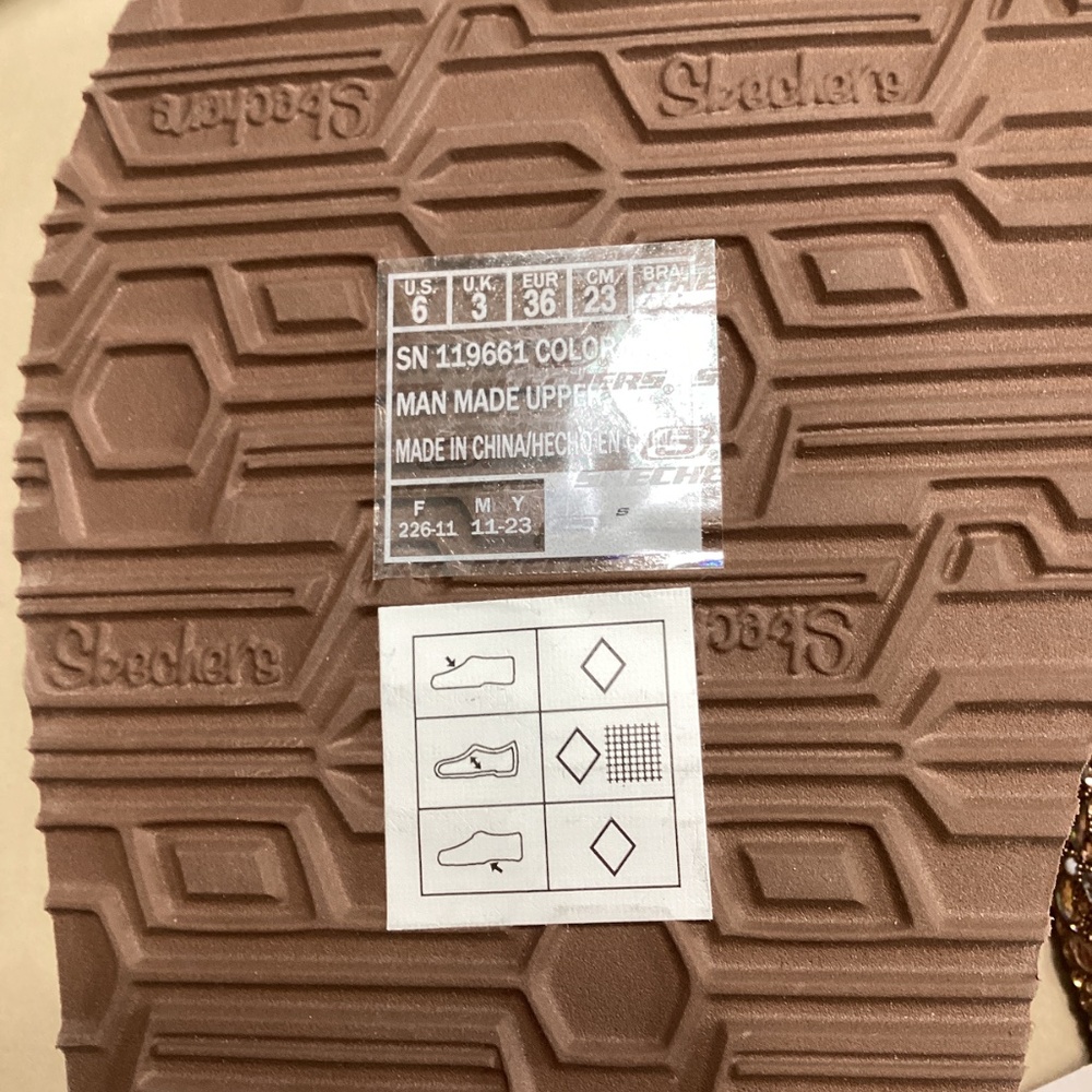 NWT Skechers Cali Meditation Made You Blush flip flop - Picture 10 of 14